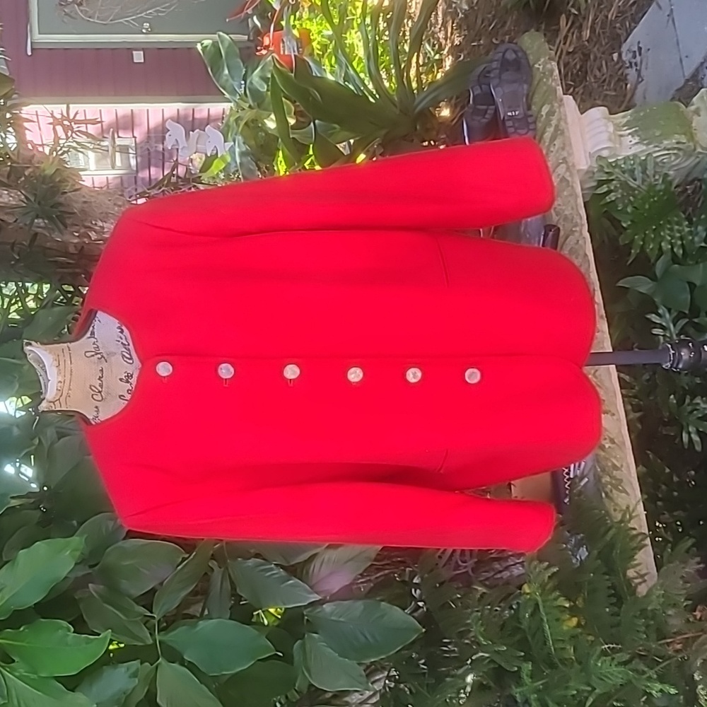 Trachten Austrian made red wool blazer. Gently worn. Sz 44/16.